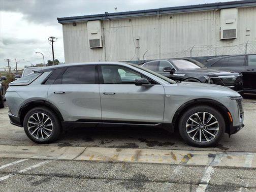 2026 Cadillac LYRIQ Sport