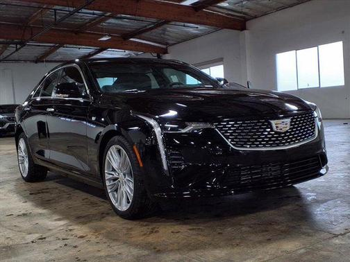 2026 Cadillac CT4 Premium Luxury RWD