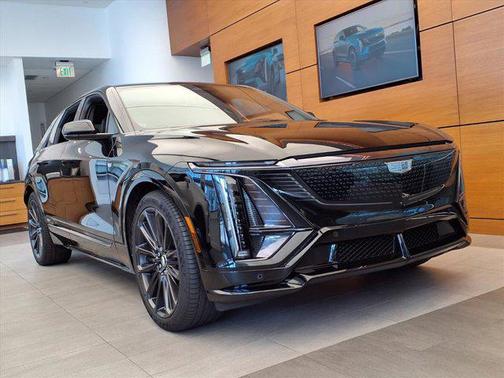 2026 Cadillac LYRIQ V