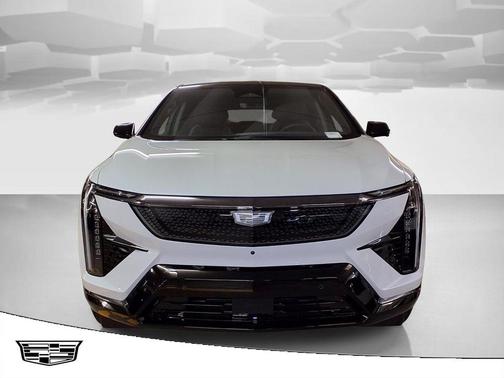 Vibrant White Tricoat 2026 Cadillac OPTIQ Sport