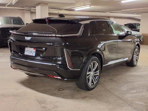 2025 Cadillac LYRIQ Luxury w/1SC