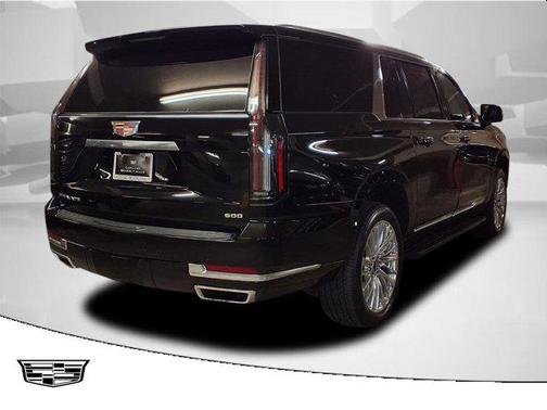 2025 Cadillac Escalade ESV Premium Luxury