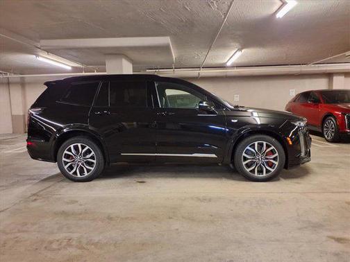 2025 Cadillac XT6 Sport AWD