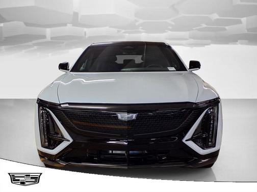 Vibrant White Tricoat 2026 Cadillac LYRIQ Sport