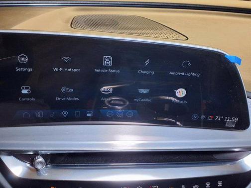 2024 Cadillac LYRIQ Sport