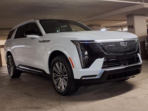 Vibrant White Tricoat 2026 Cadillac Escalade IQL Luxury
