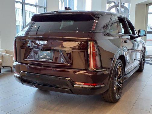 2025 Cadillac Escalade IQ Sport 1