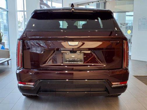 2025 Cadillac Escalade IQ Sport 1