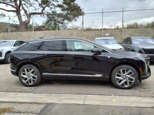 2026 Cadillac OPTIQ Luxury