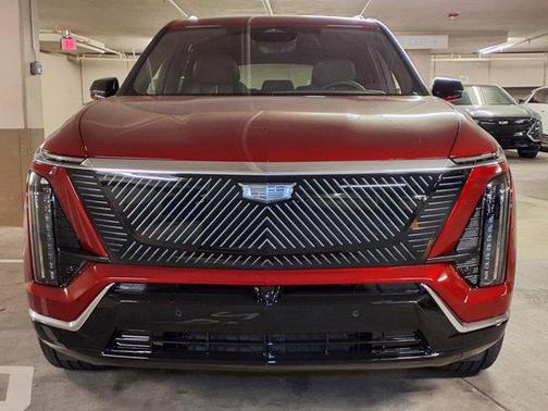 2026 Cadillac VISTIQ Luxury