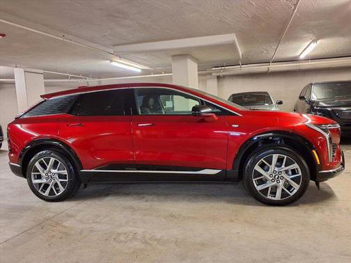 2026 Cadillac OPTIQ Luxury