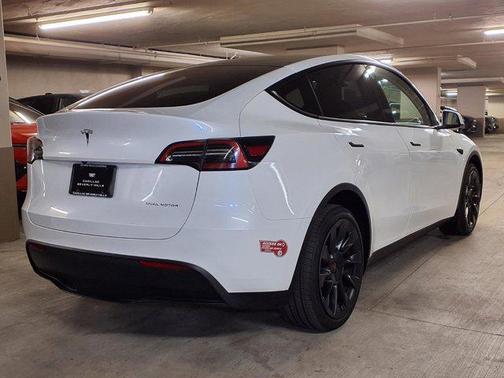 2023 Tesla Model Y Performance Dual Motor All-Wheel Drive