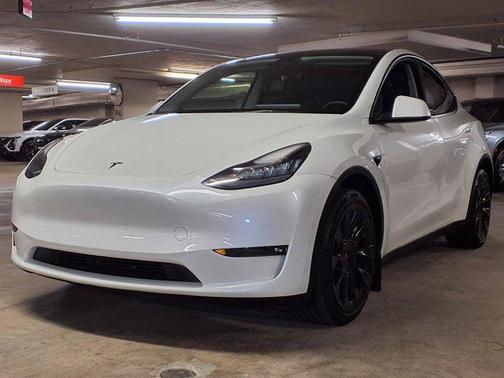 2023 Tesla Model Y Performance Dual Motor All-Wheel Drive