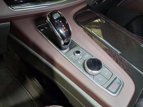 2024 Cadillac Escalade ESV Sport Platinum