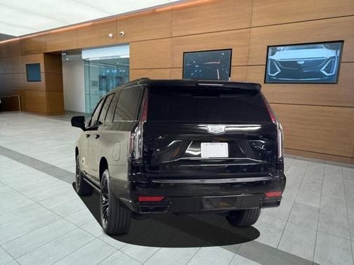 2024 Cadillac Escalade ESV Sport Platinum