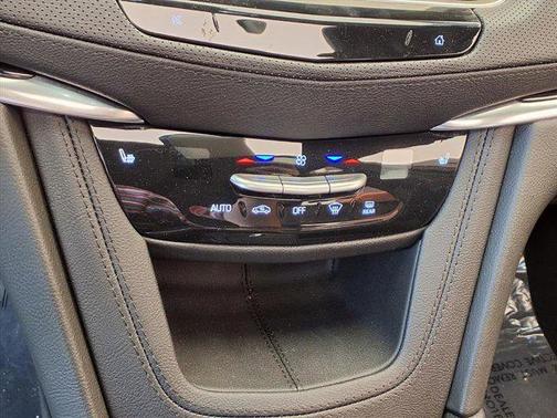 2025 Cadillac XT6 Luxury FWD