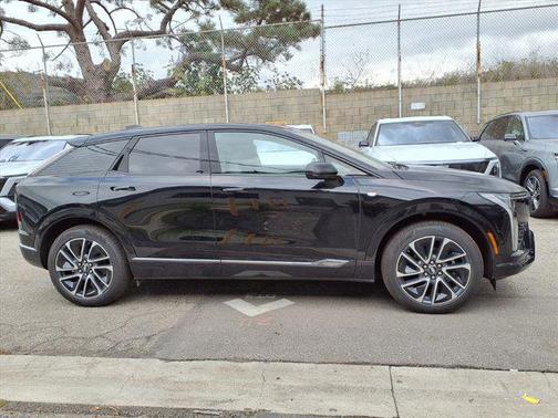 2026 Cadillac OPTIQ Sport