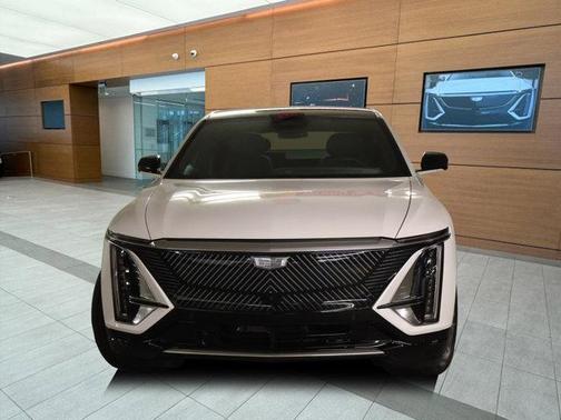 2025 Cadillac LYRIQ Luxury w/1SC