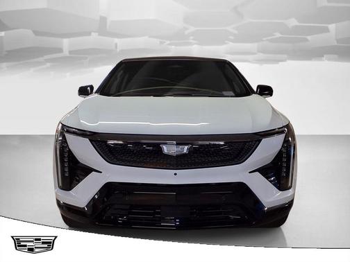 Vibrant White Tricoat 2026 Cadillac OPTIQ Sport