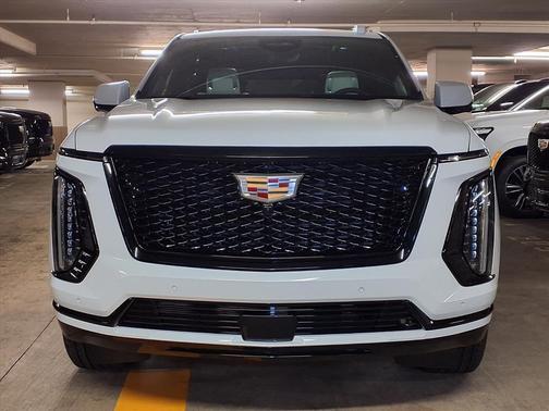 Vibrant White Tricoat 2026 Cadillac Escalade ESV Sport Platinum