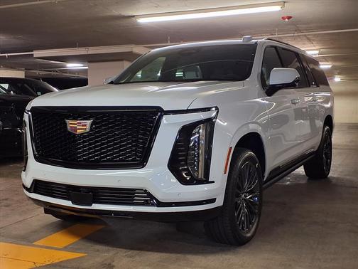 Vibrant White Tricoat 2026 Cadillac Escalade ESV Sport Platinum