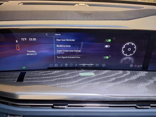 2025 Cadillac Escalade IQ Sport 2