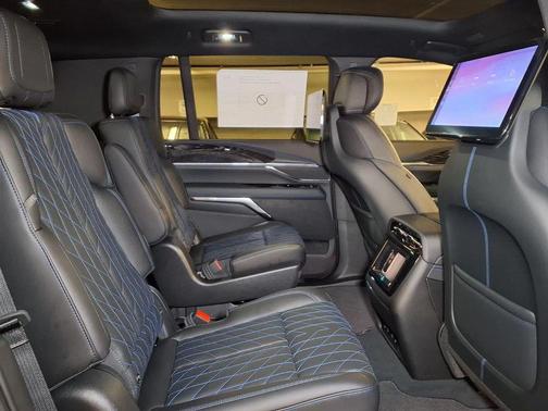 Luna Metallic 2026 Cadillac Escalade IQL Luxury