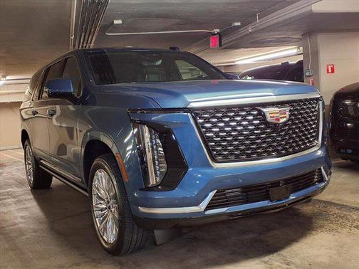2026 Cadillac Escalade ESV Luxury