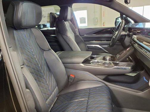 2026 Cadillac Escalade IQL Luxury