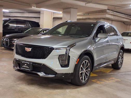 2024 Cadillac XT4 Sport