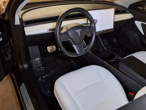 2019 Tesla Model 3 Performance