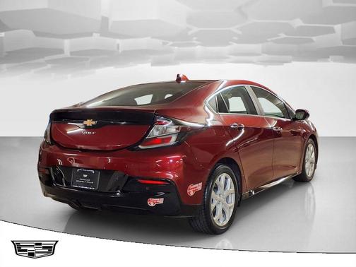 Siren Red Tintcoat 2017 Chevrolet Volt Premier