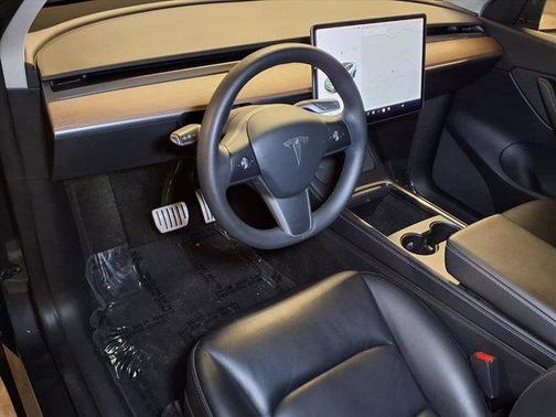 2022 Tesla Model Y Performance Dual Motor All-Wheel Drive