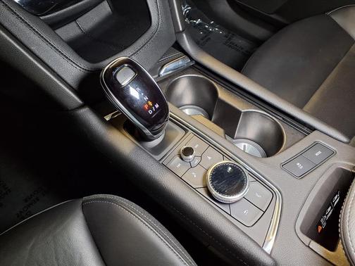 2025 Cadillac XT6 Premium Luxury FWD