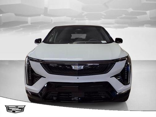 Vibrant White Tricoat 2026 Cadillac OPTIQ Sport