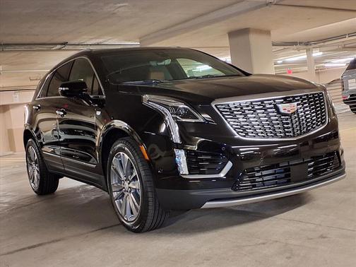 Stellar Black Metallic 2026 Cadillac XT5 Premium Luxury