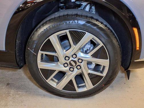 2026 Cadillac OPTIQ Premium Luxury