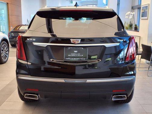 2025 Cadillac XT5 Luxury