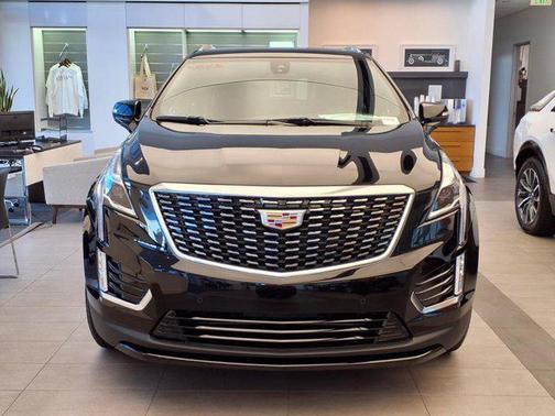2025 Cadillac XT5 Luxury