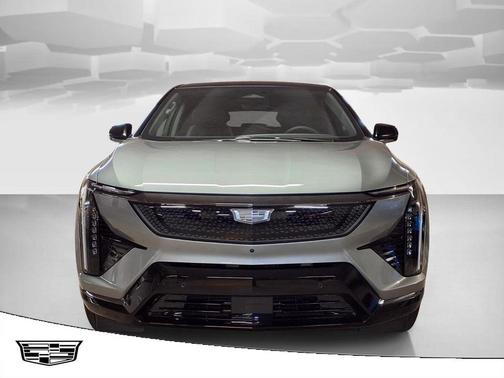 Argent Silver Metallic 2026 Cadillac OPTIQ Sport