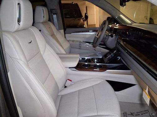 2026 Cadillac Escalade ESV Platinum