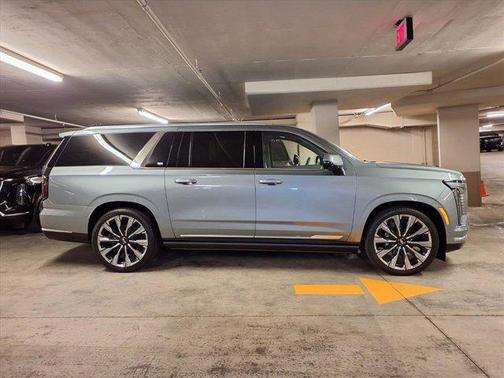 2026 Cadillac Escalade ESV Platinum