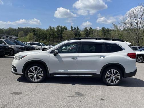 Crystal White Pearl 2021 Subaru Ascent Touring