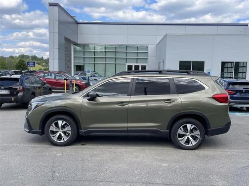 Autumn Green Metallic 2025 Subaru Ascent Premium