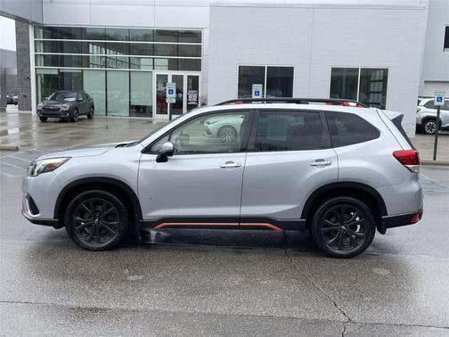 Ice Silver Metallic 2023 Subaru Forester Sport