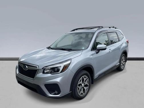 Ice Silver Metallic 2021 Subaru Forester Premium