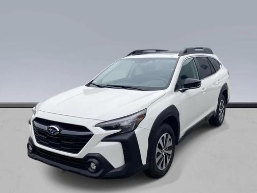 Crystal White Pearl 2025 Subaru Outback Premium