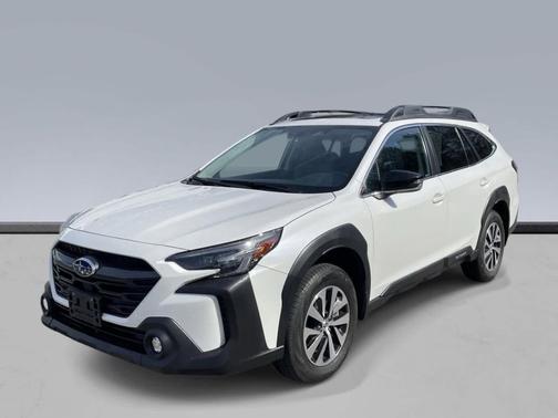 Crystal White Pearl 2023 Subaru Outback Premium
