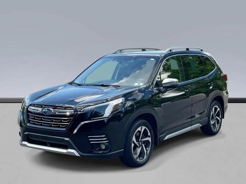 Crystal Black Silica 2023 Subaru Forester Touring