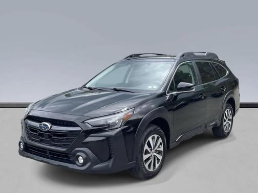 Crystal Black Silica 2025 Subaru Outback Premium